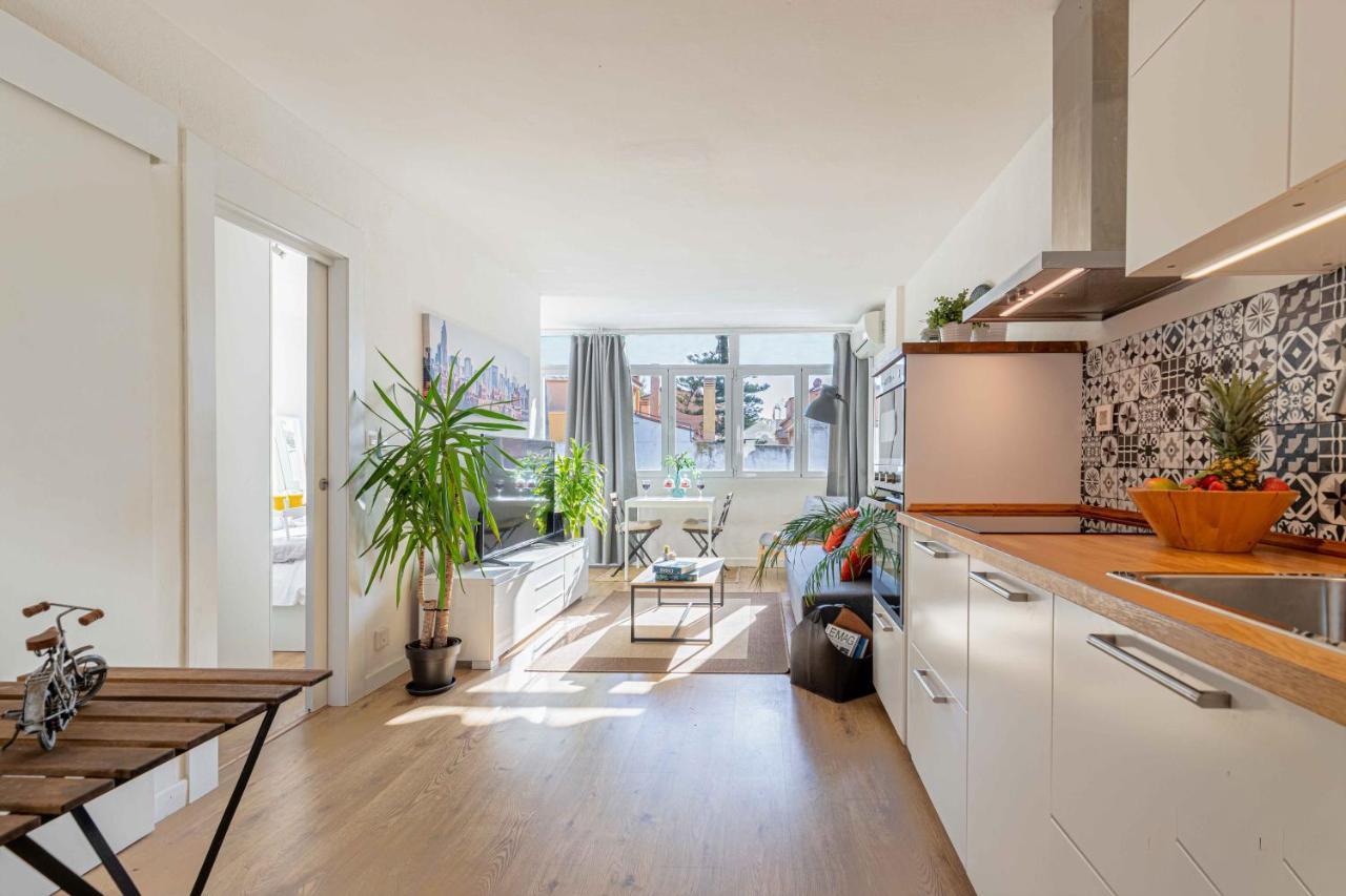 Apartamento En La Playa En Paseo Maritimo Málaga Exterior foto